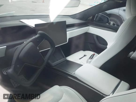 ✅ 2021 Tesla Model S Plaid • VIN: 5YJSA1E64MF452744 • Lot: 41375136. Listed on IAAI with Not provided. Free auction sales archive from the USA and detailed vehicle history report at DreamBid. Image 16.