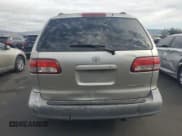 ✅ 2002 Toyota Sienna LE • VIN: 4T3ZF13C52U481136 • Lot: 92401625. Wystawiony na Copart z przebiegiem 177 908 mil. Bezpłatny archiwum sprzedaży aukcyjnych z USA i szczegółowy raport historii pojazdu na DreamBid. Zdjęcie 6.