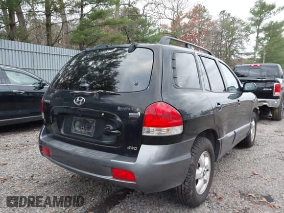 ✅ 2006 Hyundai Santa Fe GLS • VIN: KM8SC73E36U094596 • Лот: 43670383. Опубликован ранее на IAAI с пробегом 92 308 миль. Бесплатный доступ к архиву аукционных продаж из США и подробный отчёт об истории автомобиля на DreamBid. Изображение 4.