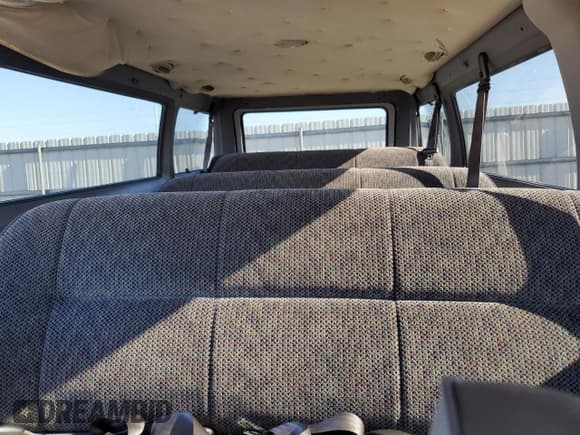 ✅ 1999 Dodge Passenger • VIN: 2B5WB35Z0XK545405 • Lot: 81579504. Listed on Copart with Not provided. Free auction sales archive from the USA and detailed vehicle history report at DreamBid. Image 10.