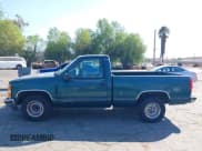 ✅ 1997 Chevrolet Silverado 1500 • VIN: 1GCEC14W3VZ100369 • Lot: 43208475. Wystawiony na IAAI z przebiegiem 101 950 mil. Bezpłatny archiwum sprzedaży aukcyjnych z USA i szczegółowy raport historii pojazdu na DreamBid. Zdjęcie 14.