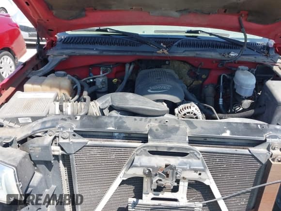 ✅ 2003 Chevrolet Silverado 2500HD LS • VIN: 1GCHC29U93E346552 • Lot: 43176633. Listed on IAAI with 321,668 mi. Free auction sales archive from the USA and detailed vehicle history report at DreamBid. Image 10.