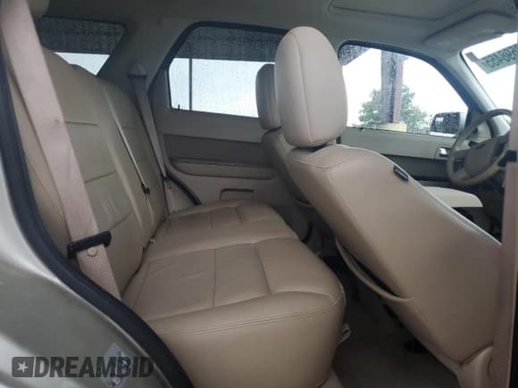 ✅ 2011 Ford Escape Limited • VIN: 1FMCU9E7XBKA03776 • Lot: 68598455. Wystawiony na Copart z przebiegiem Nie podano. Bezpłatny archiwum sprzedaży aukcyjnych z USA i szczegółowy raport historii pojazdu na DreamBid. Zdjęcie 11.