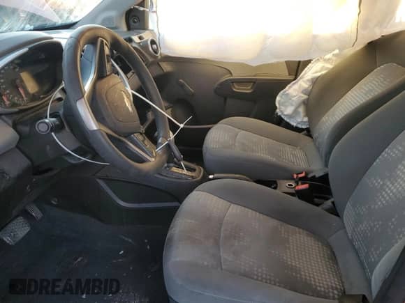 2020 Chevrolet Sonic LS с VIN 1G1JB5SB3L4123369, выставлен на аукционе Copart как лот 41375845 с пробегом 94 206 миль миль и Списание • Salvage title. История ставок и продаж доступна на DreamBid. Изображение 7.