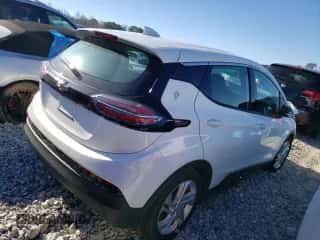 2023 Chevrolet Bolt EV 1LT z VIN 1G1FW6S0XP4122997, wystawiony jako Copart lot #80705303 z przebiegiem 12 167 mil mil oraz . Historia ofert i sprzedaży dostępna na DreamBid. Obrazek 3.