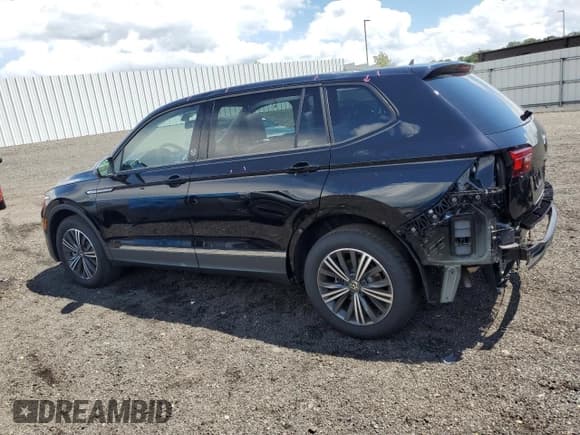 ✅ 2024 Volkswagen Tiguan Wolfsburg Edition • VIN: 3VVAB7AX2RM229276 • Lot: 60845445. Listed on Copart with 859 mi. Free auction sales archive from the USA and detailed vehicle history report at DreamBid. Image 2.
