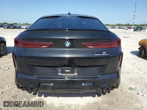 ✅ 2022 BMW X6 M • VIN: 5YMCY0C08N9N41437 • Lot: 50587483. Wystawiony na Copart z przebiegiem 11 866 mil. Bezpłatny archiwum sprzedaży aukcyjnych z USA i szczegółowy raport historii pojazdu na DreamBid. Zdjęcie 6.