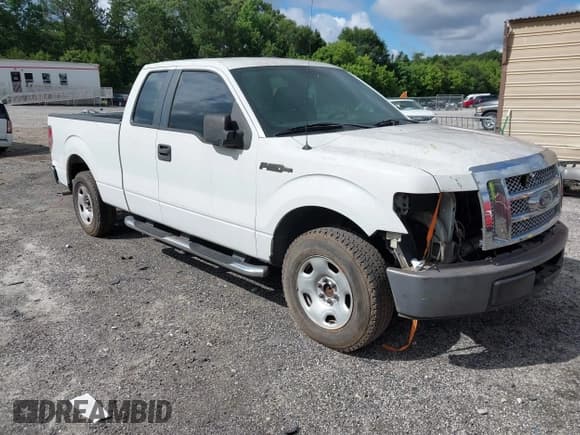 ✅ 2009 Ford F-150 STX • VIN: 1FTRX12W89KB56105 • Lot: 42521283. Listed on IAAI with Not provided. Free auction sales archive from the USA and detailed vehicle history report at DreamBid. Image 1.