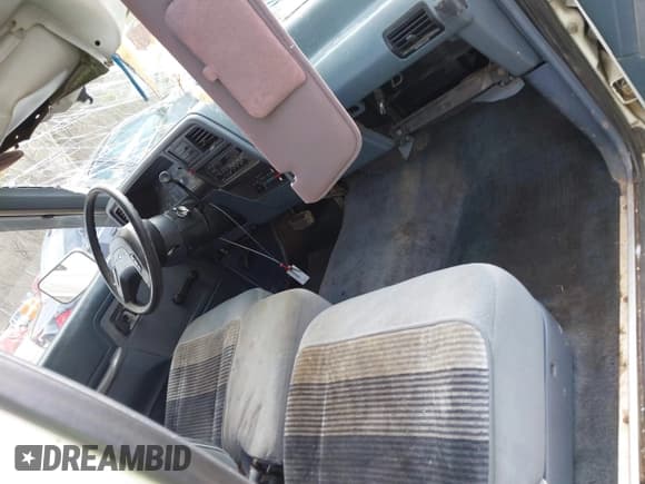 ✅ 1991 Ford Ranger • VIN: 1FTCR15T0MTA27957 • Lot: 41723354. Listed on IAAI with 29,501 mi. Free auction sales archive from the USA and detailed vehicle history report at DreamBid. Image 5.