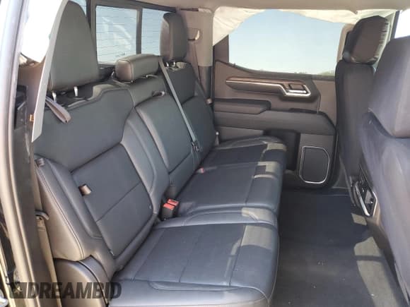 ✅ 2023 GMC Sierra 1500 SLT • VIN: 3GTPHDED3PG148370 • Лот: 81827924. Опубликован ранее на Copart с пробегом 16 338 миль. Бесплатный доступ к архиву аукционных продаж из США и подробный отчёт об истории автомобиля на DreamBid. Изображение 10.