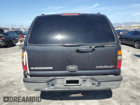 ✅ 2004 Chevrolet Suburban LS • VIN: 1GNEC16T04J219522 • Лот: 47453025. Опубликован ранее на Copart с пробегом Не указан. Бесплатный доступ к архиву аукционных продаж из США и подробный отчёт об истории автомобиля на DreamBid. Изображение 6.