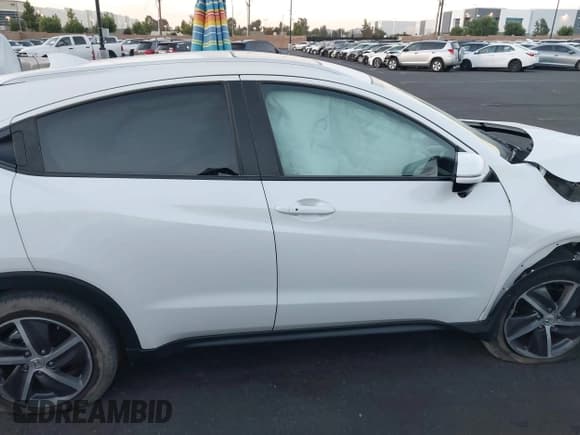 ✅ 2022 Honda HR-V EX • VIN: 3CZRU5H53NM707696 • Лот: 43154968. Опубликован ранее на IAAI с пробегом Не указан. Бесплатный доступ к архиву аукционных продаж из США и подробный отчёт об истории автомобиля на DreamBid. Изображение 13.