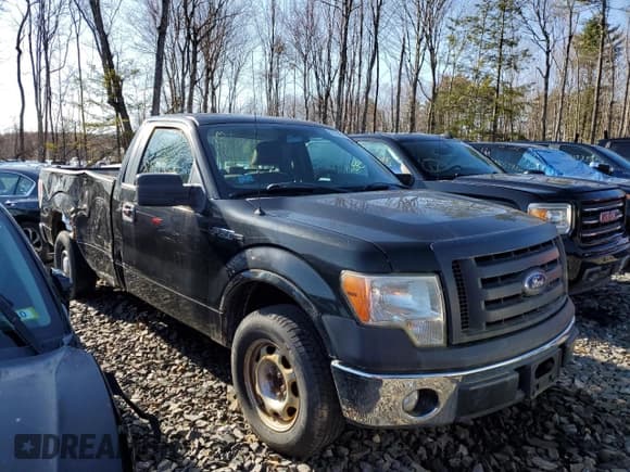 ✅ 2010 Ford F-150 XL • VIN: 1FTMF1C88AKE06766 • Лот: 53724245. Опубликован ранее на Copart с пробегом Не указан. Бесплатный доступ к архиву аукционных продаж из США и подробный отчёт об истории автомобиля на DreamBid. Изображение 4.