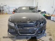 ✅ 2010 Audi A5 Prestige • VIN: WAUWKAFRXAA068850 • Lot: 83191124. Wystawiony na Copart z przebiegiem 111 445 mil. Bezpłatny archiwum sprzedaży aukcyjnych z USA i szczegółowy raport historii pojazdu na DreamBid. Zdjęcie 5.