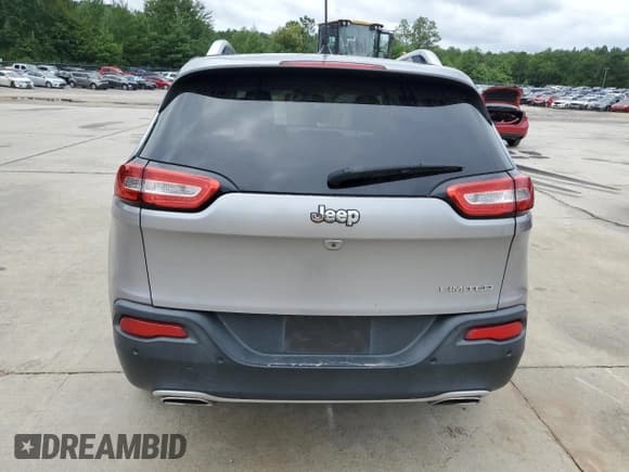✅ 2017 Jeep Cherokee Limited • VIN: 1C4PJLDS2HW626392 • Lot: 63101585. Wystawiony na Copart z przebiegiem 230 576 mil. Bezpłatny archiwum sprzedaży aukcyjnych z USA i szczegółowy raport historii pojazdu na DreamBid. Zdjęcie 6.