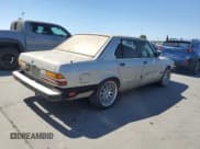 ✅ 1986 BMW 5 Series • VIN: WBADK7300G9652328 • Lot: 63927215. Wystawiony na Copart z przebiegiem 169 552 mil. Bezpłatny archiwum sprzedaży aukcyjnych z USA i szczegółowy raport historii pojazdu na DreamBid. Zdjęcie 3.