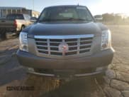 ✅ 2011 Cadillac Escalade • VIN: 1GYS4EEJ2BR258900 • Lot: 92116815. Listed on Copart with 247,461 mi. Free auction sales archive from the USA and detailed vehicle history report at DreamBid. Image 5.