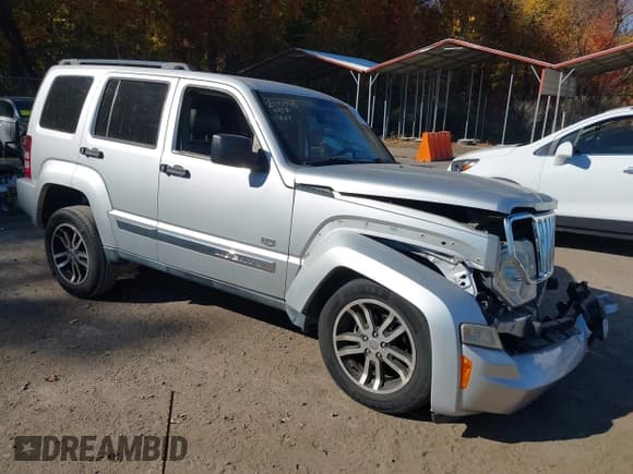 ✅ 2011 Jeep Liberty Limited • VIN: 1J4PN5GK1BW559006 • Lot: 43636729. Wystawiony na IAAI z przebiegiem 66 521 mil. Bezpłatny archiwum sprzedaży aukcyjnych z USA i szczegółowy raport historii pojazdu na DreamBid. Zdjęcie 1.