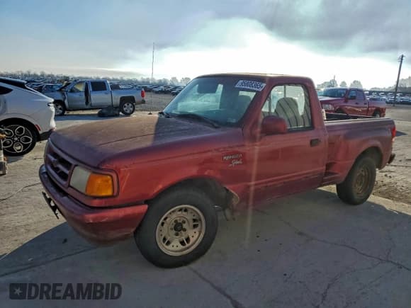 ✅ 1997 Ford Ranger XLT • VIN: 1FTCR10U1VPA37665 • Lot: 95808365. Listed on Copart with 256,309 mi. Free auction sales archive from the USA and detailed vehicle history report at DreamBid. Image 1.
