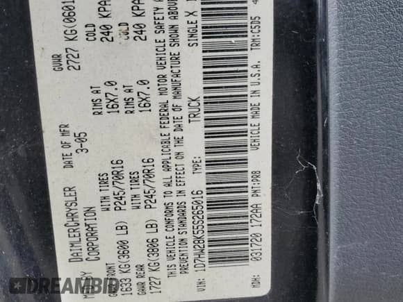 2005 Dodge Dakota ST z VIN 1D7HW28K55S265016, wystawiony jako Copart lot #83100284 z przebiegiem 154 307 mil mil oraz Czysty tytuł • Clean title. Historia ofert i sprzedaży dostępna na DreamBid. Obrazek 12.