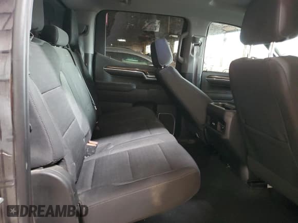 ✅ 2023 Chevrolet Silverado 1500 LT Trail Boss • VIN: 3GCUDFE80PG269161 • Lot: 45678295. Wystawiony na Copart z przebiegiem Nie podano. Bezpłatny archiwum sprzedaży aukcyjnych z USA i szczegółowy raport historii pojazdu na DreamBid. Zdjęcie 10.