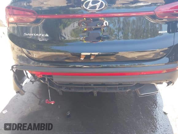 ✅ 2023 Hyundai Santa Fe XRT • VIN: 5NMS6DAJ3PH607039 • Lot: 43228367. Wystawiony na IAAI z przebiegiem 21 116 mil. Bezpłatny archiwum sprzedaży aukcyjnych z USA i szczegółowy raport historii pojazdu na DreamBid. Zdjęcie 6.
