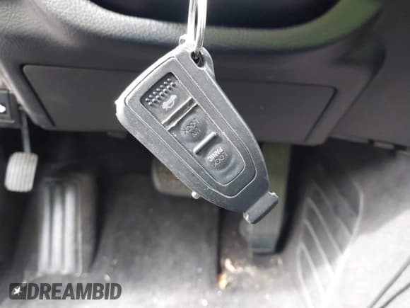 ✅ 2004 Lexus LS 430 • VIN: JTHBN36F640167443 • Lot: 43642617. Listed on IAAI with 168,188 mi. Free auction sales archive from the USA and detailed vehicle history report at DreamBid. Image 11.