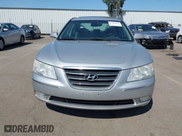 2009 Hyundai Sonata SE with VIN 5NPEU46F39H427332, listed as a IAAI auction lot 41991055 with 88,722 mi miles and . Bid and sale history available at DreamBid. Image 13.