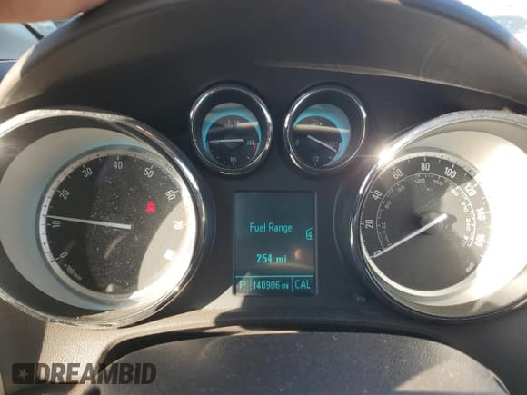 ✅ 2013 Buick Verano Convenience Group • VIN: 1G4PR5SK6D4150723 • Lot: 87447385. Wystawiony na Copart z przebiegiem 140 906 mil. Bezpłatny archiwum sprzedaży aukcyjnych z USA i szczegółowy raport historii pojazdu na DreamBid. Zdjęcie 9.