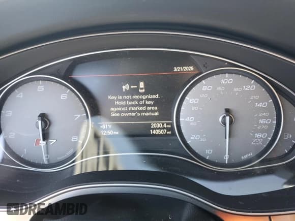 ✅ 2013 Audi S7 Prestige • VIN: WAUW2AFC8DN132991 • Лот: 50159955. Опубликован ранее на Copart с пробегом 140 507 миль. Бесплатный доступ к архиву аукционных продаж из США и подробный отчёт об истории автомобиля на DreamBid. Изображение 9.