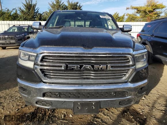 ✅ 2021 Ram 1500 Laramie • VIN: 1C6SRFJT3MN676601 • Лот: 84864265. Опубликован ранее на Copart с пробегом 124 485 миль. Бесплатный доступ к архиву аукционных продаж из США и подробный отчёт об истории автомобиля на DreamBid. Изображение 5.