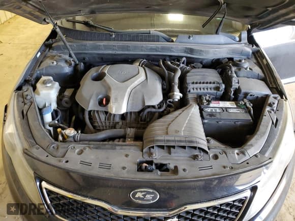 ✅ 2013 Kia Optima SX • VIN: 5XXGR4A69DG129650 • Lot: 50353705. Listed on Copart with 231,319 mi. Free auction sales archive from the USA and detailed vehicle history report at DreamBid. Image 11.