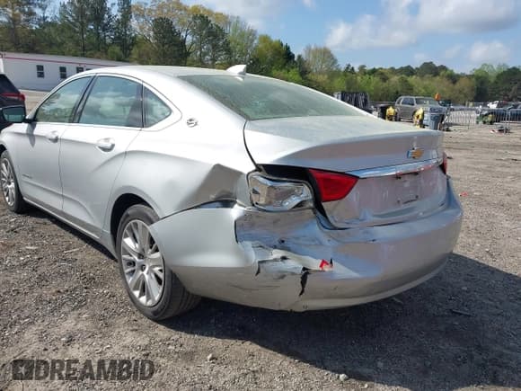 ✅ 2015 Chevrolet Impala LS • VIN: 2G11X5SL8F9182087 • Lot: 41964739. Listed on IAAI with 108,666 mi. Free auction sales archive from the USA and detailed vehicle history report at DreamBid. Image 6.