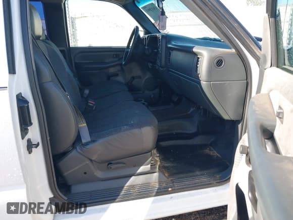 ✅ 2001 Chevrolet Silverado 1500 LS • VIN: 2GCEK19TX11272192 • Лот: 43612893. Опубликован ранее на IAAI с пробегом 159 357 миль. Бесплатный доступ к архиву аукционных продаж из США и подробный отчёт об истории автомобиля на DreamBid. Изображение 5.