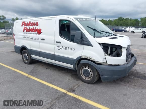✅ 2015 Ford Transit Cargo • VIN: 1FTYE1ZM3FKA79595 • Лот: 42901547. Опубликован ранее на IAAI с пробегом 305 700 миль. Бесплатный доступ к архиву аукционных продаж из США и подробный отчёт об истории автомобиля на DreamBid. Изображение 1.