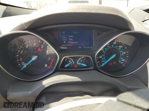 ✅ 2014 Ford Escape SE • VIN: 1FMCU0GX5EUD66178 • Lot: 67240305. Wystawiony na Copart z przebiegiem 116 245 mil. Bezpłatny archiwum sprzedaży aukcyjnych z USA i szczegółowy raport historii pojazdu na DreamBid. Zdjęcie 9.