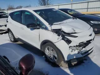 ✅ 2023 Chevrolet Bolt EV 1LT • VIN: 1G1FW6S07P4108698 • Lot: 89191565. Wystawiony na Copart z przebiegiem 31 823 mil. Bezpłatny archiwum sprzedaży aukcyjnych z USA i szczegółowy raport historii pojazdu na DreamBid. Zdjęcie 4.