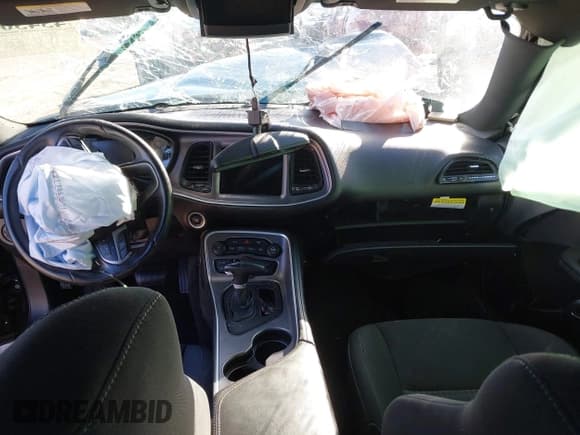 ✅ 2019 Dodge Challenger GT • VIN: 2C3CDZKG4KH623317 • Lot: 43430764. Listed on IAAI with 110,821 mi. Free auction sales archive from the USA and detailed vehicle history report at DreamBid. Image 5.