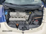 ✅ 2008 Volkswagen Beetle S • VIN: 3VWPW31C18M515926 • Lot: 82487915. Wystawiony na Copart z przebiegiem 171 898 mil. Bezpłatny archiwum sprzedaży aukcyjnych z USA i szczegółowy raport historii pojazdu na DreamBid. Zdjęcie 11.