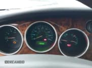 ✅ 2005 Jaguar XK • VIN: SAJDA42B253A42460 • Lot: 42371183. Wystawiony na IAAI z przebiegiem 118 104 mil. Bezpłatny archiwum sprzedaży aukcyjnych z USA i szczegółowy raport historii pojazdu na DreamBid. Zdjęcie 7.