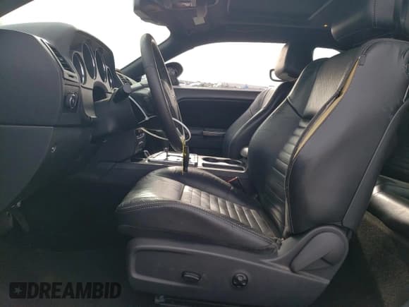 ✅ 2013 Dodge Challenger SXT • VIN: 2C3CDYAG7DH724513 • Lot: 82443884. Wystawiony na Copart z przebiegiem 150 505 mil. Bezpłatny archiwum sprzedaży aukcyjnych z USA i szczegółowy raport historii pojazdu na DreamBid. Zdjęcie 7.