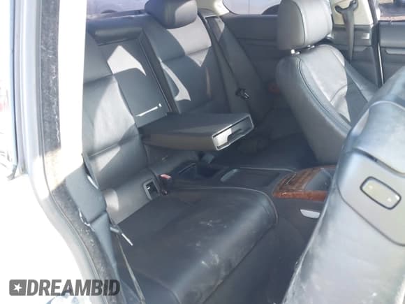 ✅ 2008 BMW 3 Series 328i • VIN: WBAWB33538P135485 • Lot: 43693816. Listed on IAAI with 147,972 mi. Free auction sales archive from the USA and detailed vehicle history report at DreamBid. Image 8.