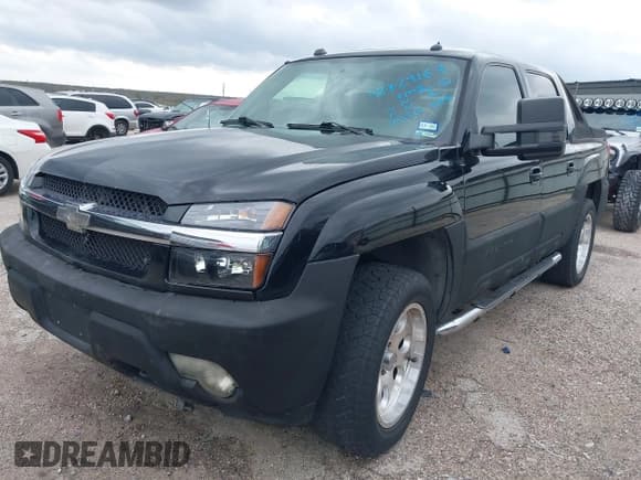 ✅ 2005 Chevrolet Avalanche Z71 • VIN: 3GNEK12Z05G286766 • Лот: 43729167. Опубликован ранее на IAAI с пробегом 233 526 миль. Бесплатный доступ к архиву аукционных продаж из США и подробный отчёт об истории автомобиля на DreamBid. Изображение 2.