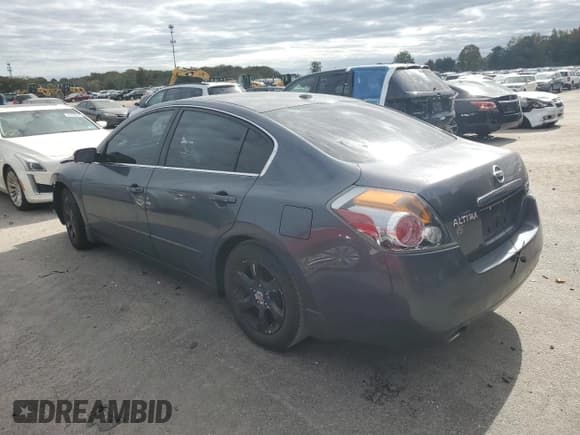 ✅ 2009 Nissan Altima SL • VIN: 1N4BL21E19C181570 • Лот: 85897255. Опубликован ранее на Copart с пробегом Не указан. Бесплатный доступ к архиву аукционных продаж из США и подробный отчёт об истории автомобиля на DreamBid. Изображение 2.