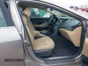 ✅ 2013 Hyundai Azera • VIN: KMHFG4JG8DA226548 • Лот: 43113795. Опубликован ранее на IAAI с пробегом 144 964 миль. Бесплатный доступ к архиву аукционных продаж из США и подробный отчёт об истории автомобиля на DreamBid. Изображение 5.