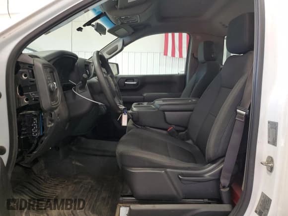 ✅ 2019 Chevrolet Silverado 1500 Work Truck • VIN: 3GCNWAEF1KG298399 • Lot: 78024324. Wystawiony na Copart z przebiegiem 163 716 mil. Bezpłatny archiwum sprzedaży aukcyjnych z USA i szczegółowy raport historii pojazdu na DreamBid. Zdjęcie 7.