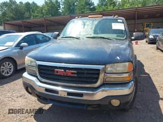 ✅ 2005 GMC Sierra 1500HD SLE • VIN: 1GTGK13UX5F889424 • Lot: 42675741. Wystawiony na IAAI z przebiegiem 187 771 mil. Bezpłatny archiwum sprzedaży aukcyjnych z USA i szczegółowy raport historii pojazdu na DreamBid. Zdjęcie 6.
