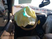 ✅ 2000 Ford Explorer Eddie Bauer • VIN: 1FMDU84P6YZB77943 • Лот: 40303953. Опубликован ранее на IAAI с пробегом Не указан. Бесплатный доступ к архиву аукционных продаж из США и подробный отчёт об истории автомобиля на DreamBid. Изображение 7.