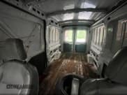 ✅ 2017 Ford Transit • VIN: 1FTYR2CM5HKA21834 • Лот: 42588642. Опубликован ранее на IAAI с пробегом 149 183 миль. Бесплатный доступ к архиву аукционных продаж из США и подробный отчёт об истории автомобиля на DreamBid. Изображение 8.