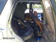 ✅ 1993 Toyota 4Runner • VIN: JT3VN39W1P0115561 • Lot: 42171791. Wystawiony na IAAI z przebiegiem Nie podano. Bezpłatny archiwum sprzedaży aukcyjnych z USA i szczegółowy raport historii pojazdu na DreamBid. Zdjęcie 8.